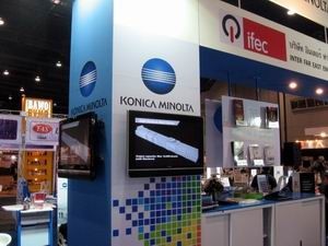 ให้เช่าจอพลาสม่า,จอ LCD รูปที่ 1