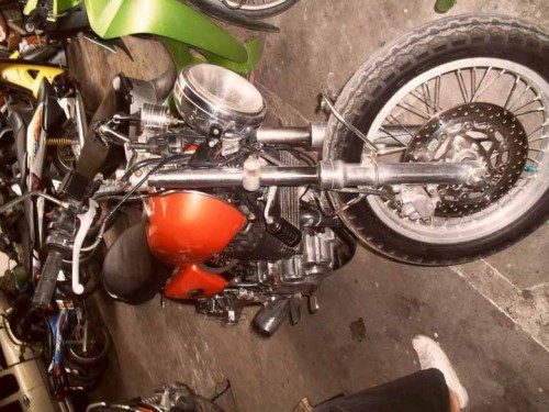 ขายด่วน yamaha sr 500 cc แนว Motad โหดๆเจ็บ รูปที่ 5