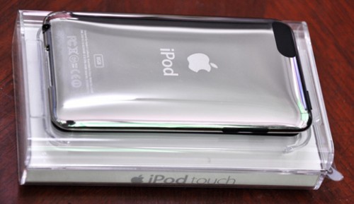 ขาย iPod Touch Gen3 8GB สภาพ99% 5000 บาท รูปที่ 4
