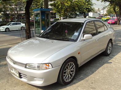 ขายรถยนต์มือสอง MITSUBISHI LANCER ท้ายเบ็นซ์ รถเจ้าของเดียวออกห้าง ไม่เคยชน เครื่องนิ่งมาก รูปที่ 1