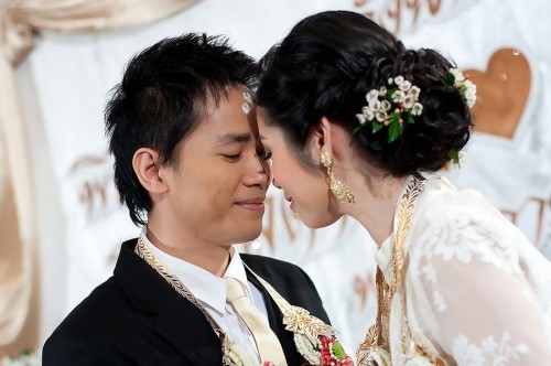 รับถ่ายภาพงานแต่งงาน โดยทีมงานอารมณ์ดี รูปที่ 3