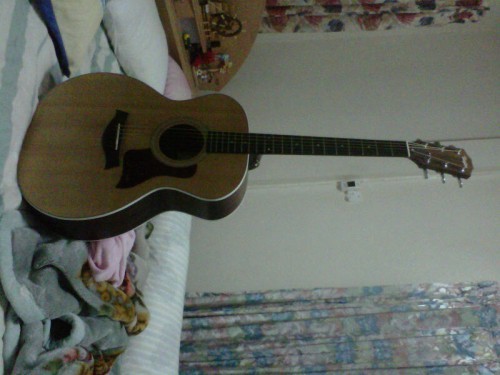 ขายกีต้าร์ taylor214 โป่งธรรมดา ไม่มีไฟฟ้า พร้อมกระเป๋า สายกีต้าร์ รูปที่ 5