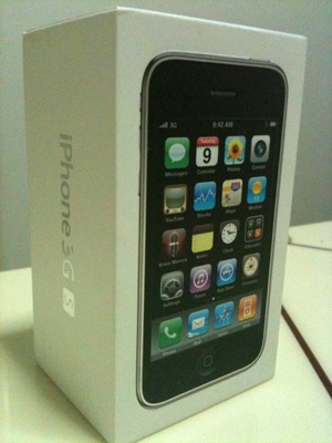 ขาย iPhone 3Gs, 32G สีขาว อุปกรณ์ครบกล่อง สภาพดี รูปที่ 1