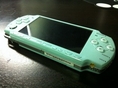 ขาย PSP 2000 Slim สีฟ้า เล่นได้ทุกเกมส์ สภาพ 99% อุปกรณ์ครบ ยกกล่อง 5,500บาท เท่านั้นครับ