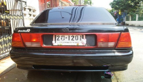 ต้องการขาย ซูซูกิ สวีฟ 1993 สีดำ รถเล็กประหยัด 1300ซีซีรถสวย รูปที่ 1