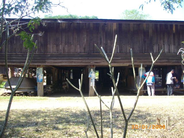 บ้านไม้สักเก่า(Old teak house) รูปที่ 2