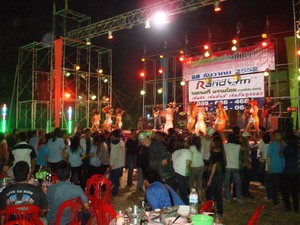 วงดนตรี สด !! Option ครบครัน รับแสดงทุกรูปแบบงาน เล่นได้ทุกแนวเพลง วงดนตรีคุณภาพ ในราคามิตรภาพ รูปที่ 5