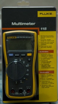 ขาย Fluke 115 ราคาเพียง 3,900 มีใบรับประกันใหม่เอี่ยม 1 ปี เป็นรุ่นที่ใช้ครอบคลุมมาก มีความคุ้มค่าทางการใช้งาน รูปที่ 1