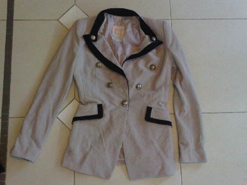 ขายส่งเสื้อสูทมือสอง สภาพ 95% รูปที่ 1