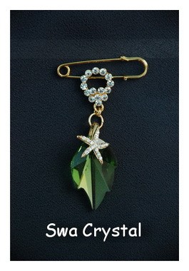 เข็มกลัดคริสตัลแท้ สวารอฟสกี้ [Swarovski] เครื่องประดับมีดีไซน์  ออกแบบด้วยรักและมีความสุขเพื่อคุณ หลากหลายสไตล์ให้เลือก รูปที่ 3