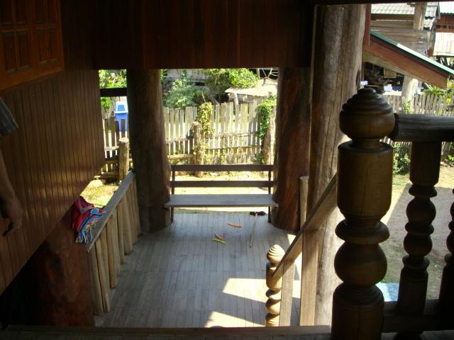 บ้านไม้ประดู่ ไม้แดง(Baan Mai Pradu Mai Daeng)  รูปที่ 4