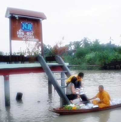 ที่พักใกล้ตลาดน้ำอัมพวา โฮมสเตย์ริมคลองอัมพวา NR Homestay บรรยากาศดีเดินถึงตลาด รับเป็นหมู่คณะ รูปที่ 4