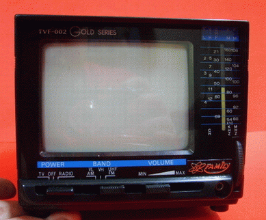 TV ทีวีพกพา 5 นิ้ว มี AM/FM ด้วย สภาพดี95%ขึ้น รูปที่ 1