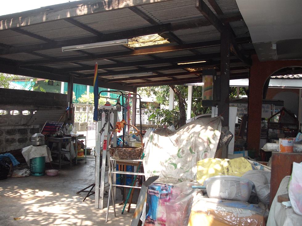 ขายด่วน บ้านเดี่ยวชั้นเดียว 4 ห้องนอน 3 ห้องน้ำ 1 ห้องรับแขก หมู่บ้านโอสถิต 1 ถนนลาดพร้าว ซอยโชคชัย 4 แยก 31/1 เข้าซอยเพ รูปที่ 6