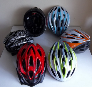 ขายหมวกกันน็อคจักรยาน ของใหม่ ราคา ถูกมากๆ ปลีก ส่ง ติดต่อ คุณนุ้ย 0801526821 nuyriderx@hotmail.com รูปที่ 1