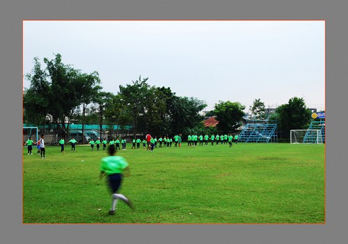 ชมรมฟุตบอลยุวชนนนทบุรี เปิดสอนฟุตบอลสำหรับเยาวชนอายุ 5-15 ปี รับสมัครจำนวนมาก รูปที่ 1