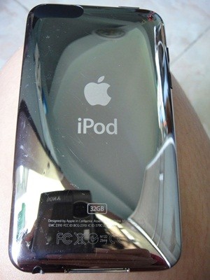 ขาย ipod touch gen3  32GB ราคา 5,500 บาทต่อรองได้ค่ะ รูปที่ 6