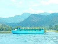 แพวิมานลอยน้ำรีสอร์ท อยู่ในทะเลสาบเขื่อนศรีนครินทร์ กาญจนบุรี รูปที่ 1
