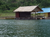 รูปย่อ แพตกปลา แพคาราโอเกะ (karaoke) หรือ แพล่อง เขื่อนศรีนคริทร์ จ.กาญจนบุรี รูปที่3