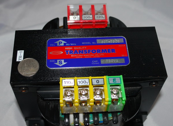 หม้อแปลงไฟฟ้า 220 to 100/110 โวลท์ (750VA) Made in Japan สำหรับต่อเครื่องเสียง ญี่ปุ่น , อเมริกา หรือ ทำเป็น Isolation 220 โวลท์ รูปที่ 3