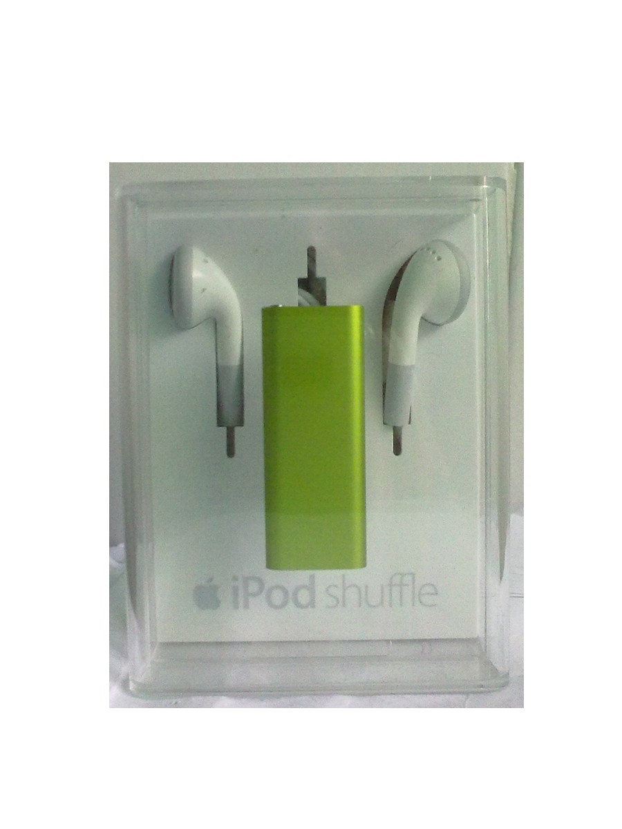 i-pod shuffle มือ 1 ยังไม่ได้ใช้คะ ปกติ 2700 มีประกัน 1 ปีคะ ส่งฟรีด้วยคะhttp://wowchickoko.shopup.com รูปที่ 1