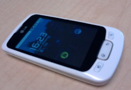 ขาย LG Optimus ONE P500 สีขาว สภาพ 100% ใช้มา 1 เดือนเท่านั้น กล้อง 3 ล้าน มี GPS มี WiFi แชร์เน็ตได้ 5 เครื่อง เป็น Android 2.2.2 รูปที่ 1