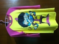 ขายเสื้อยี่ห้อ drop dead สีสันสดใส ใส่แค่ 2 ครั้ง ราคาเต็ม 1400 บาท ขาย 900 บาท