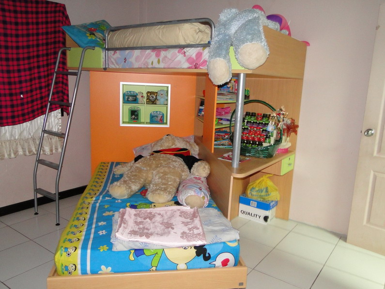 ต้องการขายเตียงไม้ 2 ชั้น รูปที่ 4
