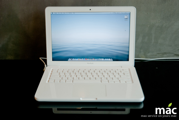 !! (เชียงใหม่) MacBook Unibody 2.4GHz เดิมๆ สภาพมือหนึ่ง กล่องอุปกรณ์ครบ ราคาโดนๆ !! รูปที่ 1