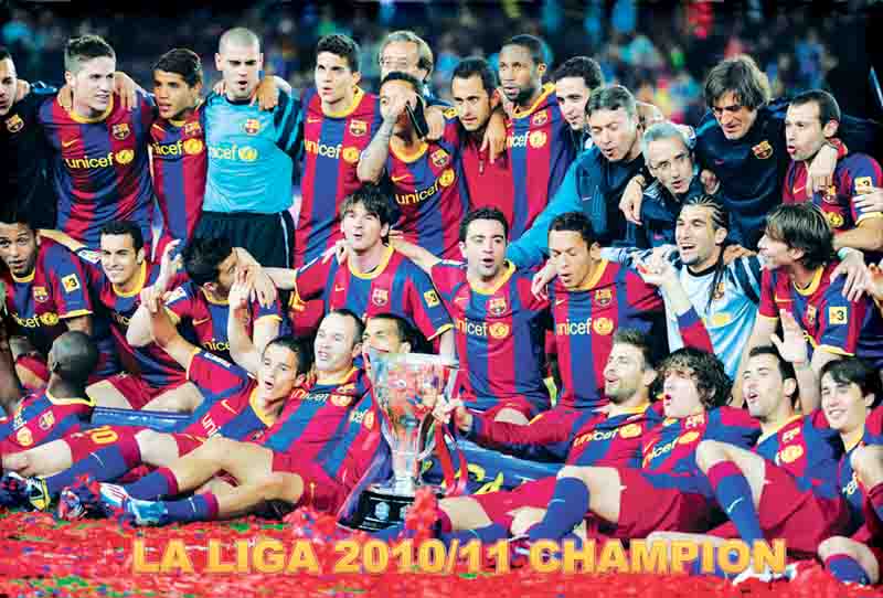 รูปภาพทีมบาร์เซโลน่า 2011 ฉลองแชมป์ Barcelona Champions Laliga 2011 Posters รูปที่ 1