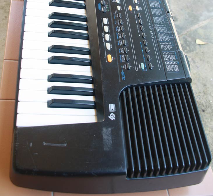 ขายคีย์บอร์ด keyboards Roland E-66 ขายถูก สภาพ 80% พร้อมใช้งาน 5,500 บาท รูปที่ 1
