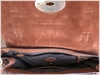 รูปย่อ ขายกระเป๋า Mulberry  รุ่น Alexa ไซส์ M สีน้ำตาลโอ๊ค หนังแท้ทั้งใบ ราคา 3,900 บาท รูปที่6