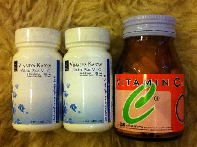 Gluta - กลูต้าไธโอน (Vinarya Karya): เผยผิวสวยของคุณเกรด Prenium ผ่านอย.แล้ว รูปที่ 2
