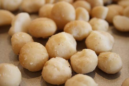 Honey Glazed Nuts - Macadamia Nuts 1 Pound Bag รูปที่ 1