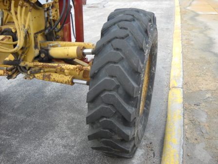 รถเกรด CATERPILLAR 140G 72V15446 รูปที่ 6