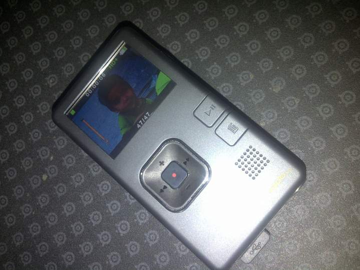 ขาย กล้องวีดีโอพกพา Creative VADO HD รูปที่ 4
