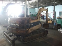 รถขุดเล็ก KOMATSU รุ่น PC30-6 ปี 1990 ชั่วโมง 4289 นำเข้าจากประเทศญี่ปุ่น รูปที่ 3