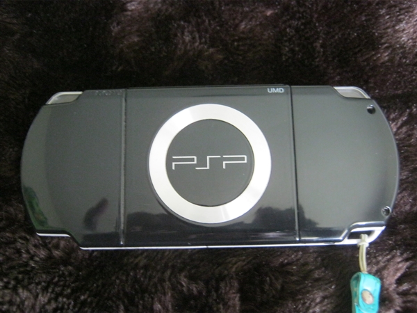ขาย psp รุ่น 2000 slim รูปที่ 3
