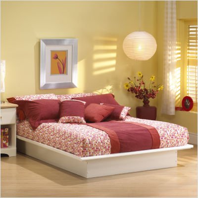 Contemporary Style Pure White Finish Platform bed 54