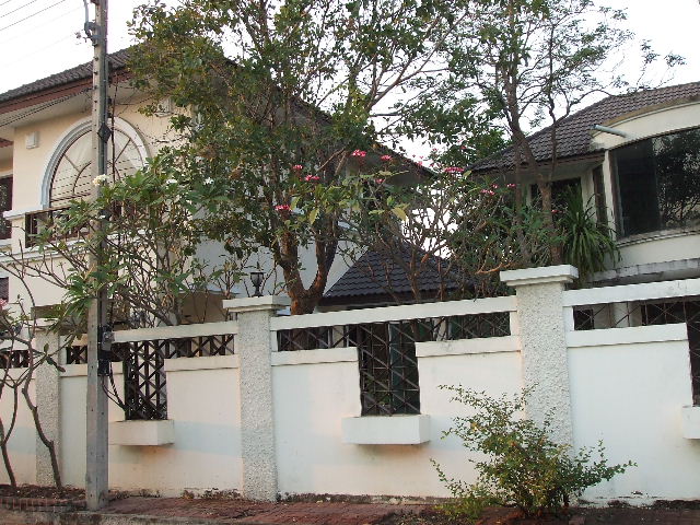 ขายบ้านเดี่ยว บ้านสองชั้น 106 ตรว หมู่บ้านชัยพฤกษ์ บุศรินทร์ คลอง2 land and house รูปที่ 3