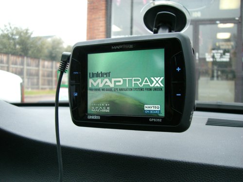 Uniden GPS-352 MapTrax 3.5 Inches Portable GPS Navigator ( Uniden Car GPS ) รูปที่ 4