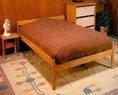 Pecos Maple Platform Bed Frame - Twin 