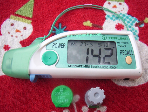 ขาย เครื่องตรวจน้ำตาลสำหรับผู้ป่วยเบาหวาน TERUMO Medisafe รูปที่ 1