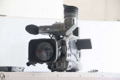ขาย กล้อง JVC DY-DV 5000 PROFESSINAL รูปที่ 4