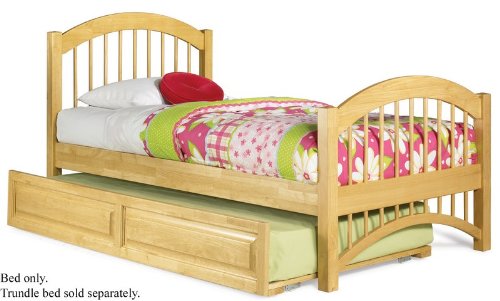 Full Size Windsor Style Platform Bed with Footboard Natural Maple Finish  รูปที่ 1