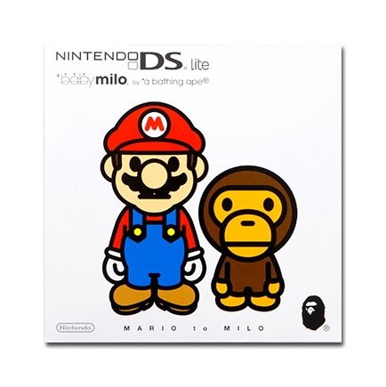Nintendo DS Lite (Japanese) - Mario/Bathing APE Baby Milo Limited Edition WHITE Collector's System ( NDS Console ) รูปที่ 1