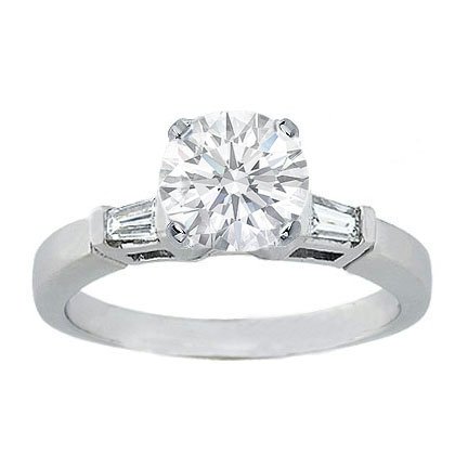 .50 Ct Round Diamond Ring with Side Stones รูปที่ 1