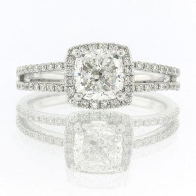 1.90ct Cushion Cut Diamond Engagement Anniversary Ring รูปที่ 1