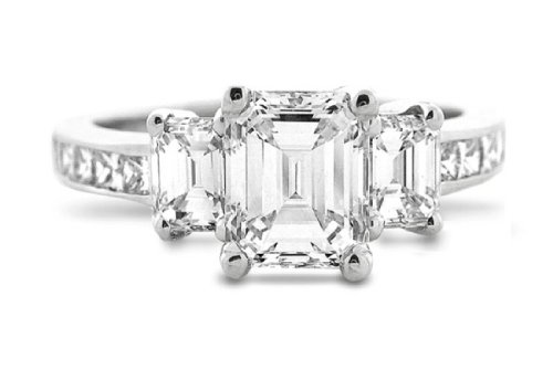 2.05 Ct Emerald-cut Diamond Engagement Ring with Side Stones รูปที่ 1