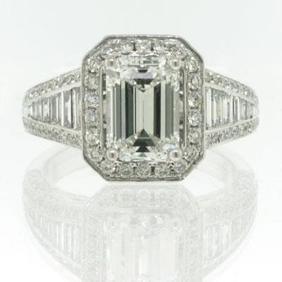 3.21ct Emerald Cut Diamond Engagement Anniversary Ring รูปที่ 1